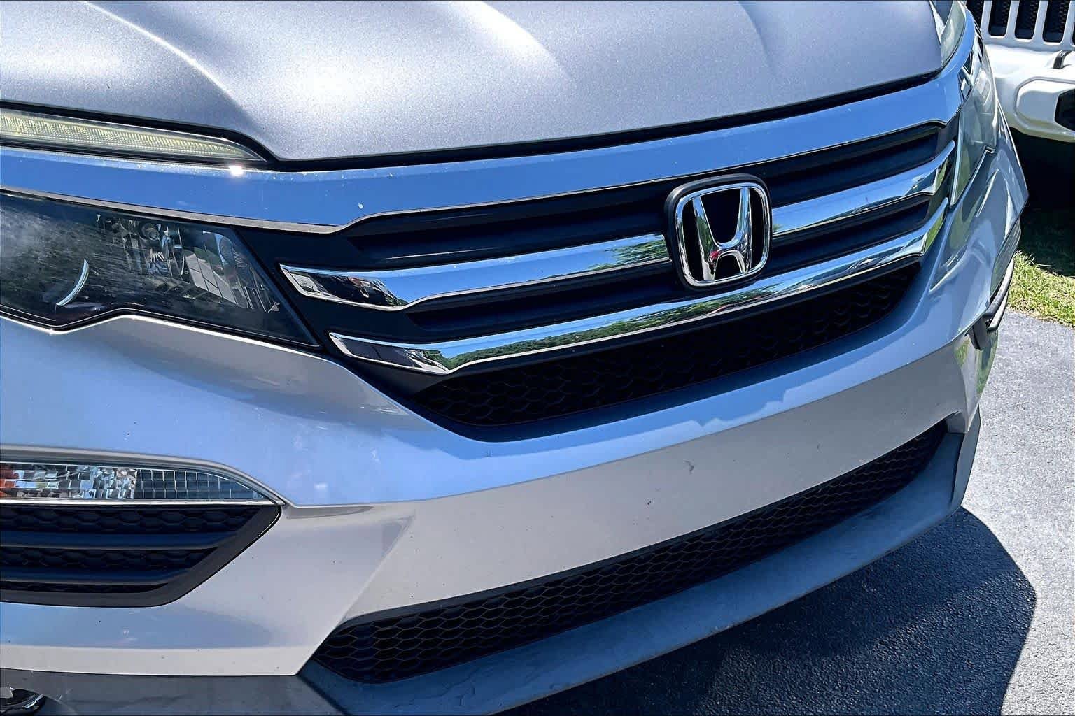Used 2018 Honda Pilot EX-L image 29