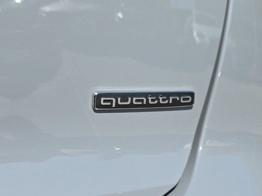 Used 2024 Audi Q4 e-tron Prestige w/ Black Optic Package AWD/4WD image 16