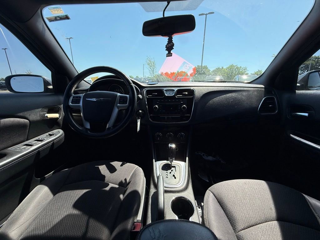 Used 2013 Chrysler 200 Touring w/ S Exterior Appearance Pkg FWD image 25
