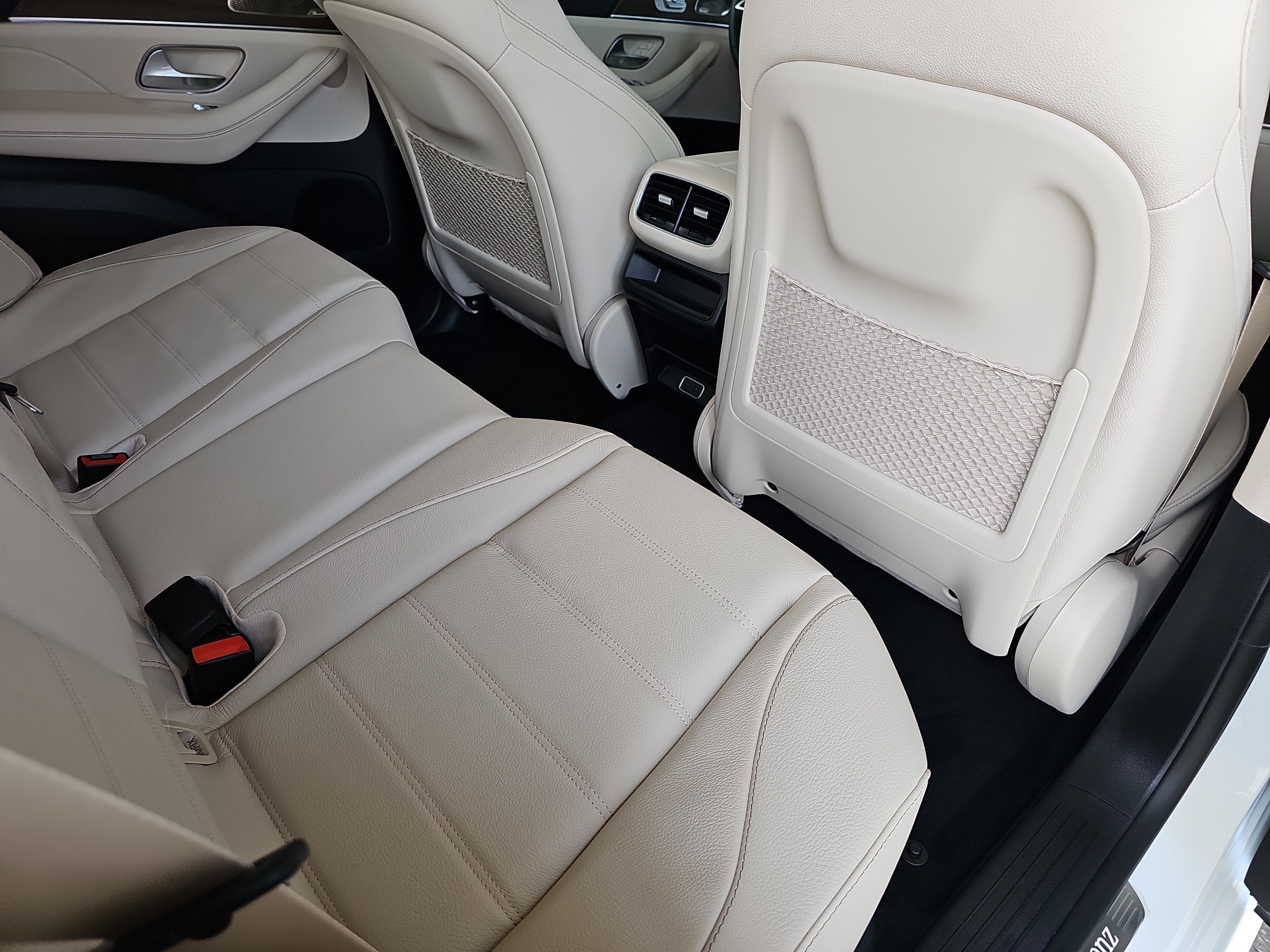 New 2026 Mercedes-Benz GLE 450 4MATIC image 11