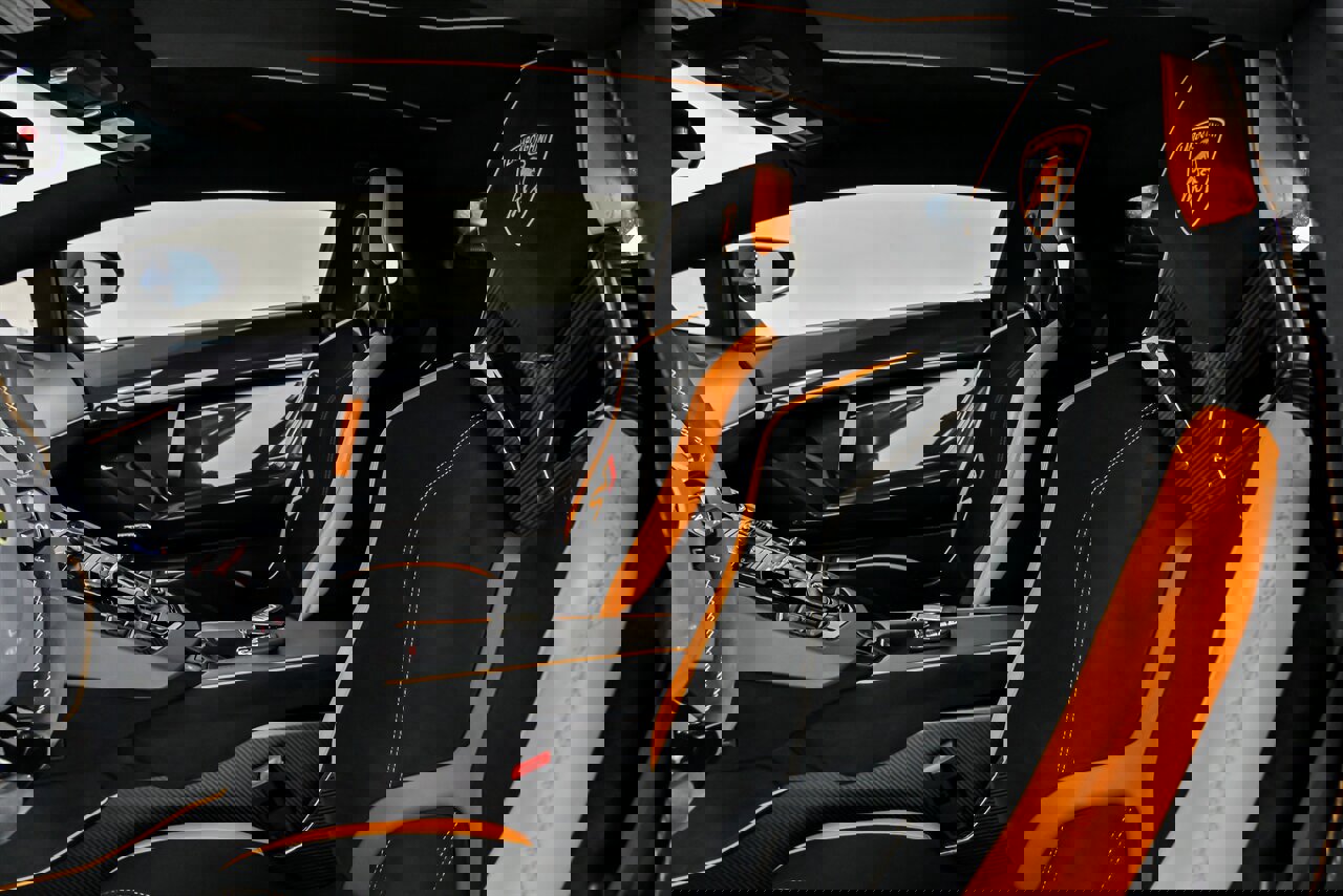 Used 2019 Lamborghini Aventador SVJ image 29