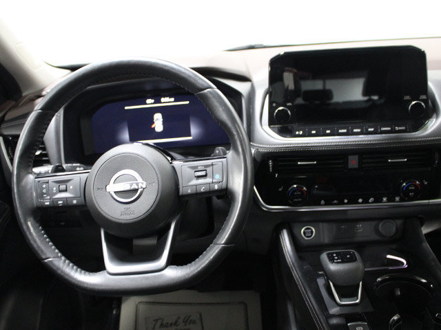Used 2023 Nissan Rogue Platinum AWD/4WD image 13