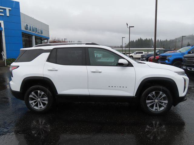 Used 2025 Chevrolet Equinox LT AWD/4WD image 9