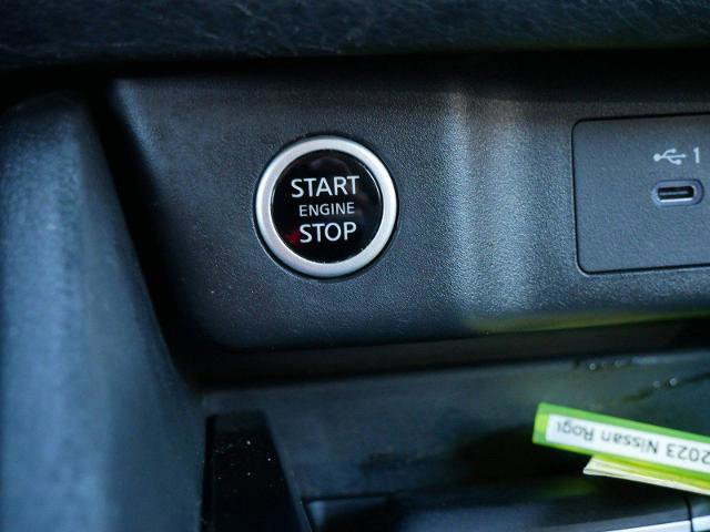 Certified 2023 Nissan Rogue SV image 21