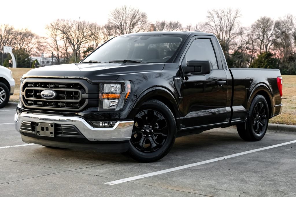 Used 2023 Ford F150 XL w/ XL Chrome Appearance Package image 3
