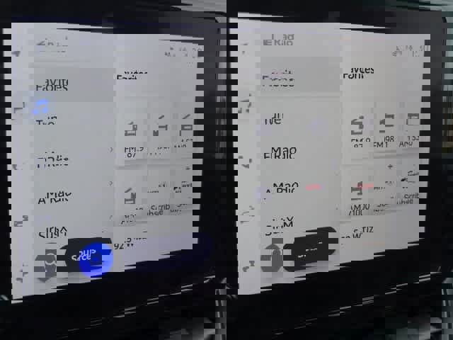 Used 2023 Toyota Corolla LE image 19