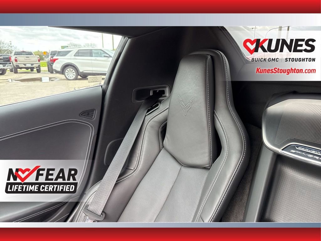Used 2022 Chevrolet Corvette Stingray Preferred Conv w/ Z51 Performance Package RWD image 44