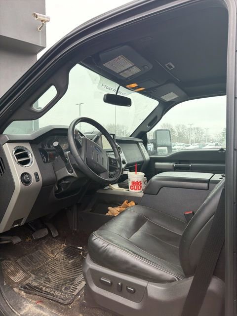 Used 2015 Ford F250 Lariat w/ Lariat Ultimate Package image 12