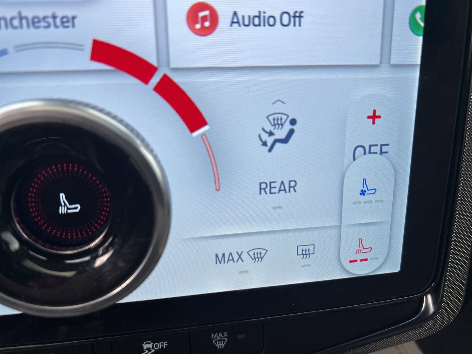 Used 2023 Ford Expedition Limited image 30