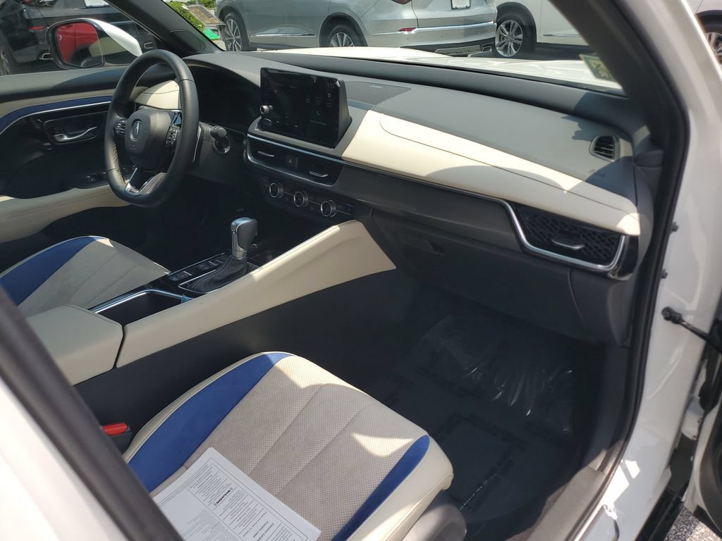 Certified 2025 Acura ADX A-Spec FWD image 4