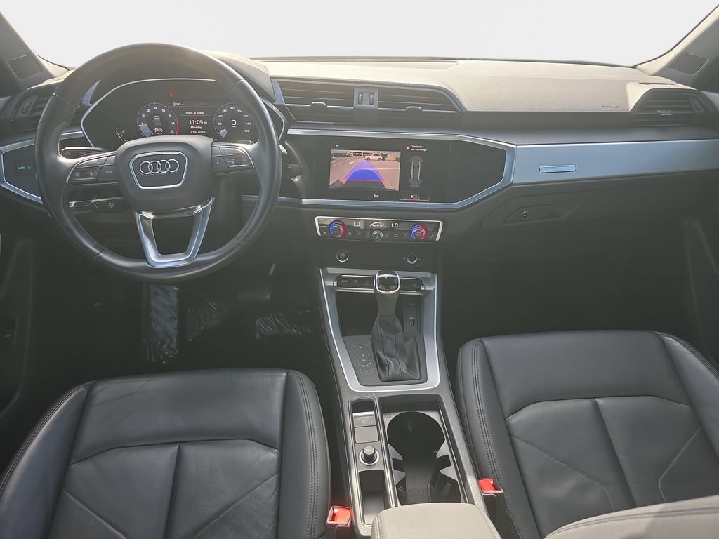 Used 2021 Audi Q3 2.0T Premium w/ Convenience Package AWD/4WD image 12