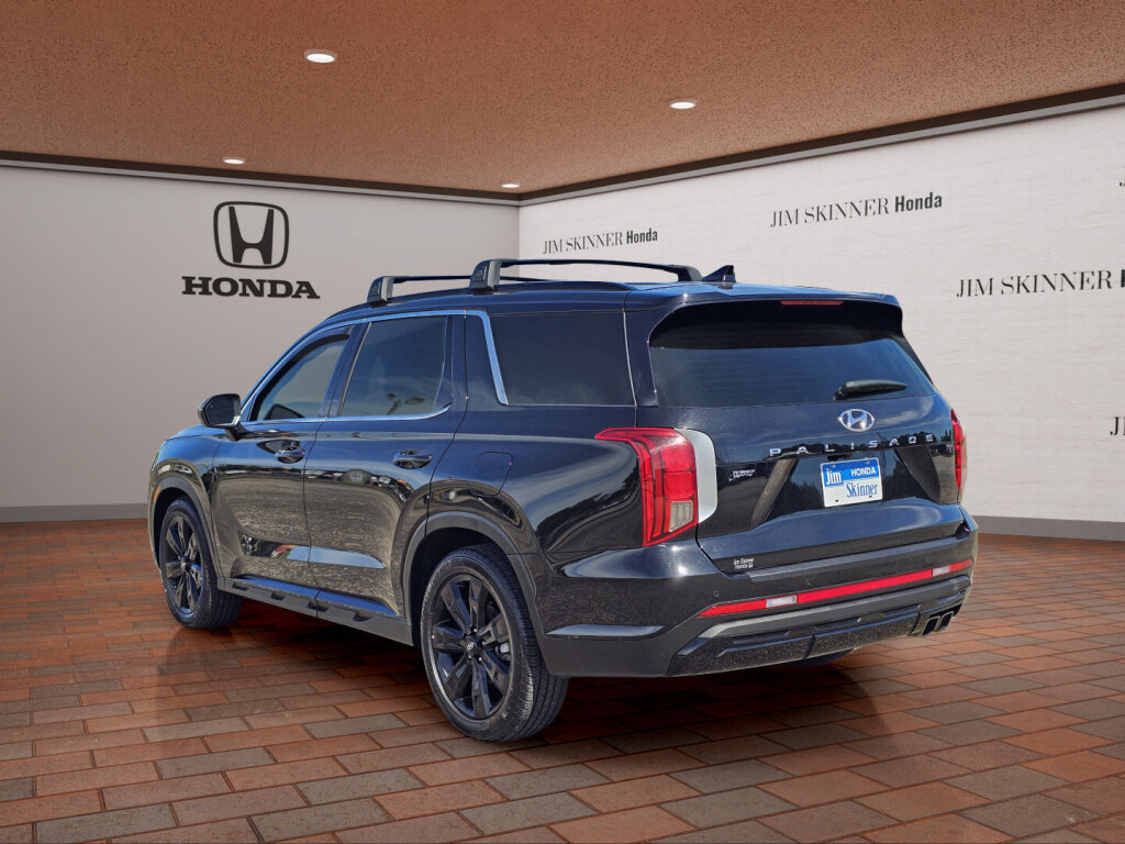 Used 2023 Hyundai Palisade XRT w/ Cargo Package FWD image 12