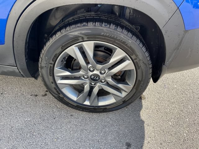 Used 2021 Kia Seltos S AWD/4WD image 37