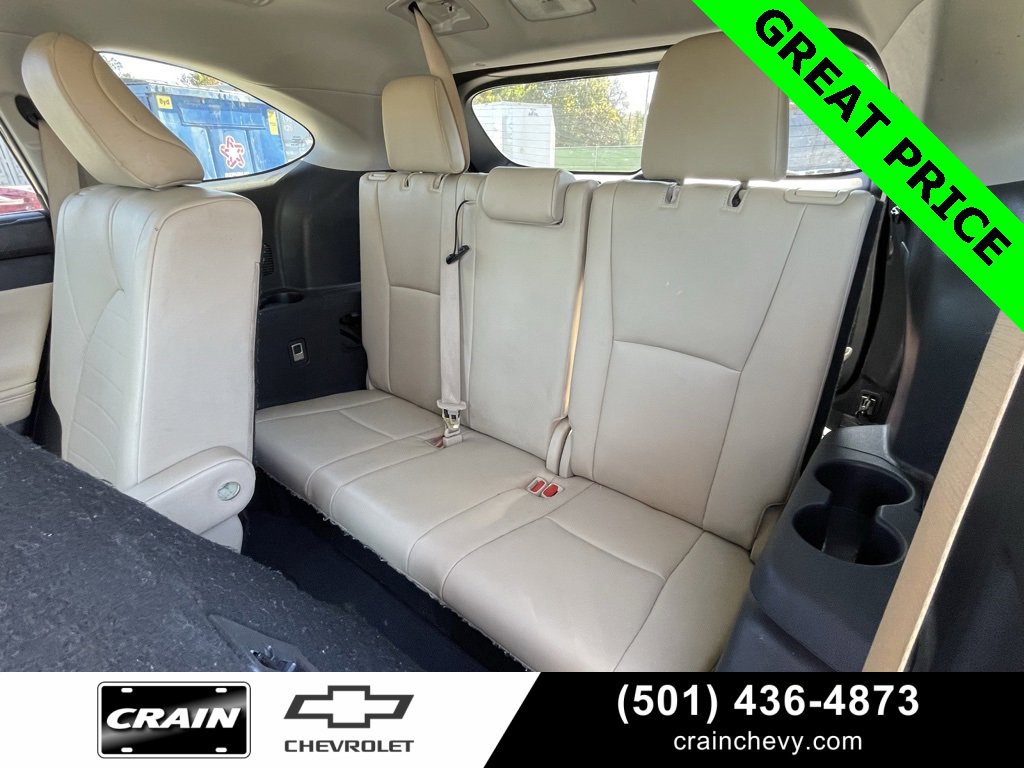 Used 2023 Toyota Highlander XLE image 30