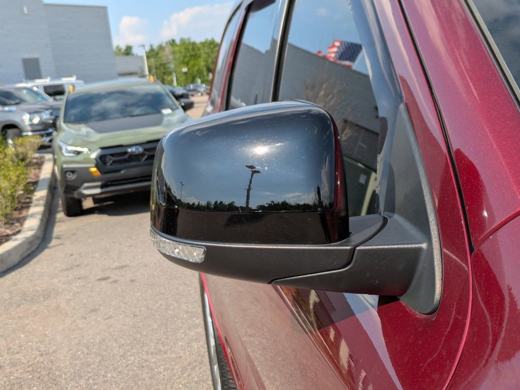 Used 2023 Dodge Durango R/T image 6