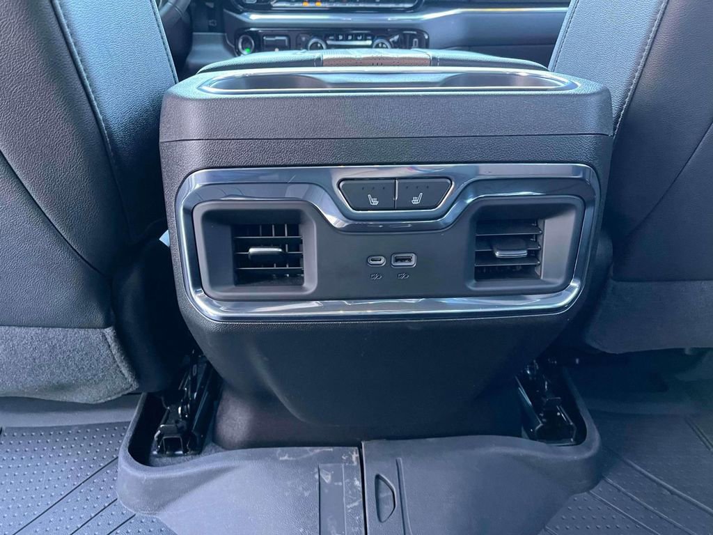 Certified 2023 Chevrolet Silverado 1500 High Country w/ Technology Package image 15