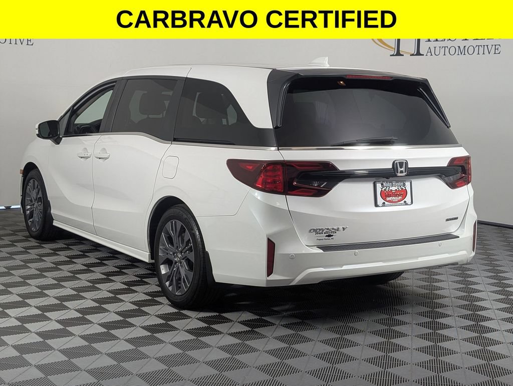 Used 2025 Honda Odyssey Touring image 5