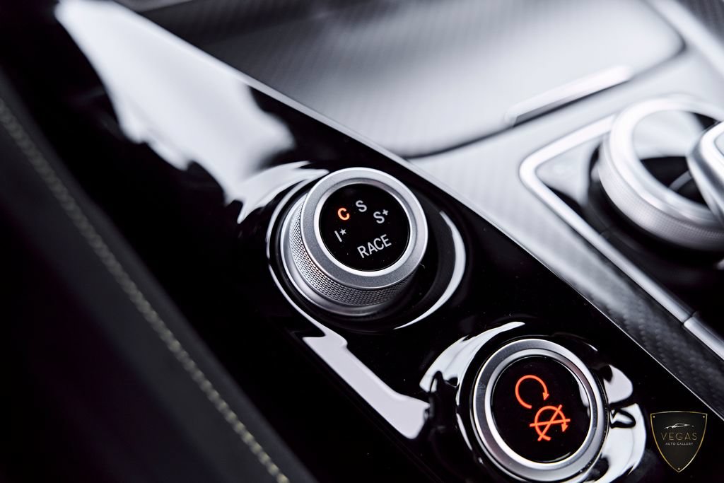 Used 2018 Mercedes-Benz AMG GT R image 73
