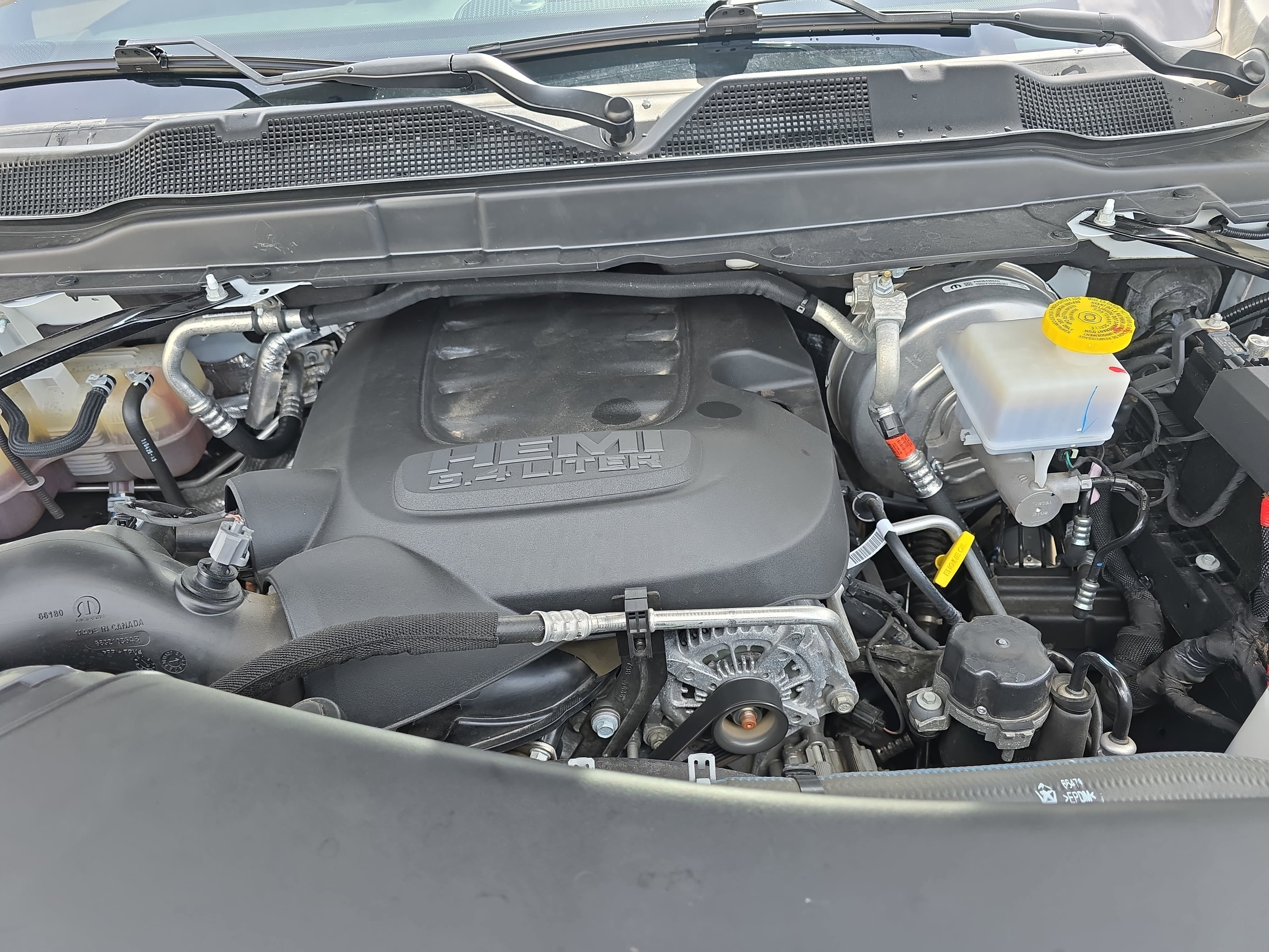 Used 2025 RAM 2500 Big Horn AWD/4WD image 28