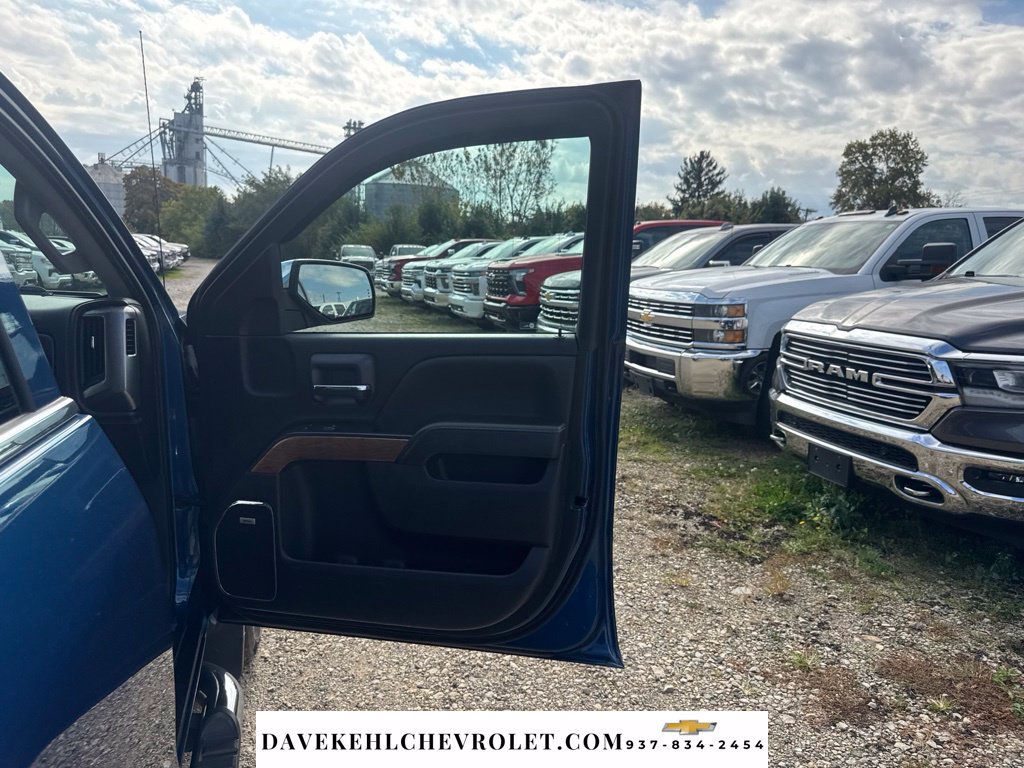 Used 2018 Chevrolet Silverado 1500 LTZ w/ LTZ Plus Package AWD/4WD image 52