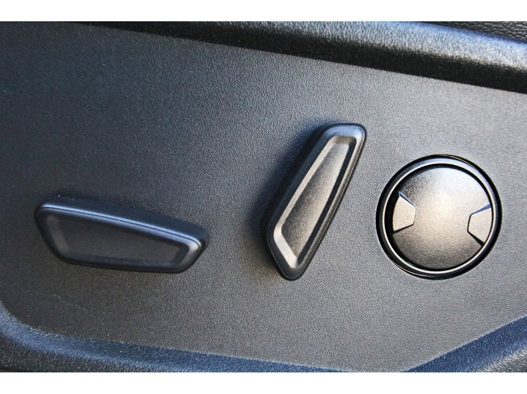 Used 2023 Ford Bronco Wildtrak image 24