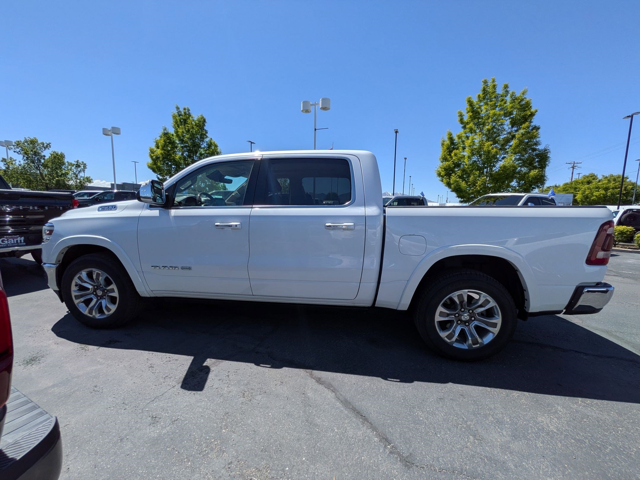 Used 2019 RAM 1500 Limited AWD/4WD image 9