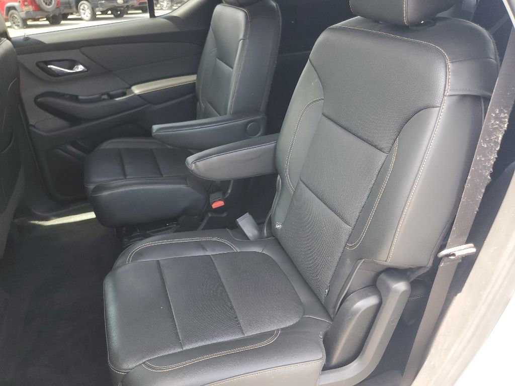 Used 2020 Chevrolet Traverse Premier w/ Redline Edition AWD/4WD image 33
