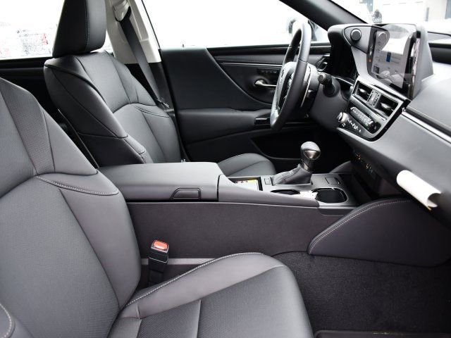 New 2025 Lexus ES 350 w/ Premium Package image 30