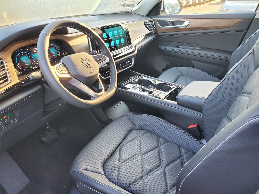 New 2026 Volkswagen Atlas SE image 7