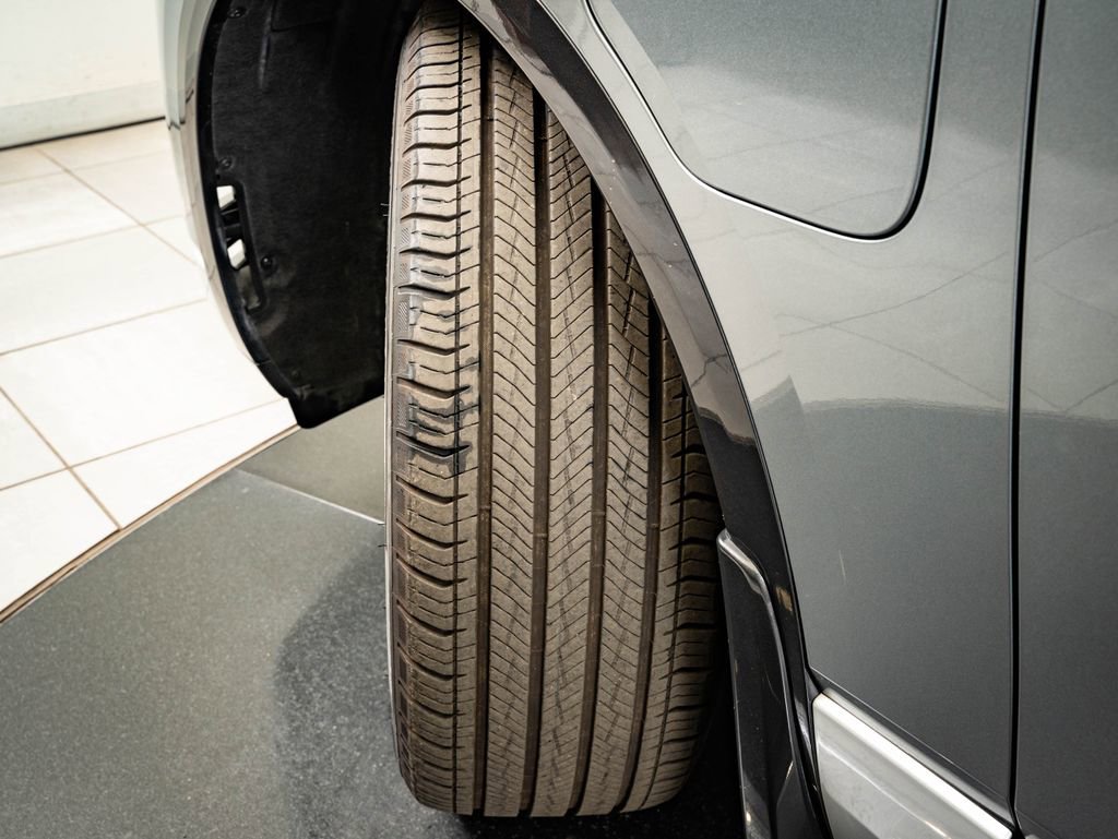 Used 2024 Acura ZDX A-Spec image 49