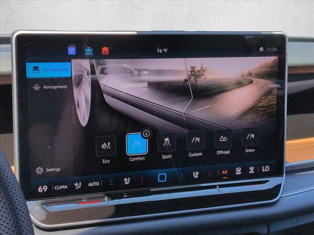 New 2026 Volkswagen Tiguan SEL R-Line AWD/4WD image 14
