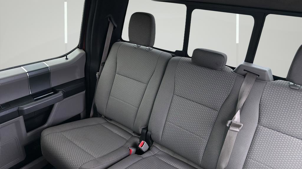 Used 2015 Ford F150 XLT w/ Equipment Group 302A Luxury AWD/4WD image 30