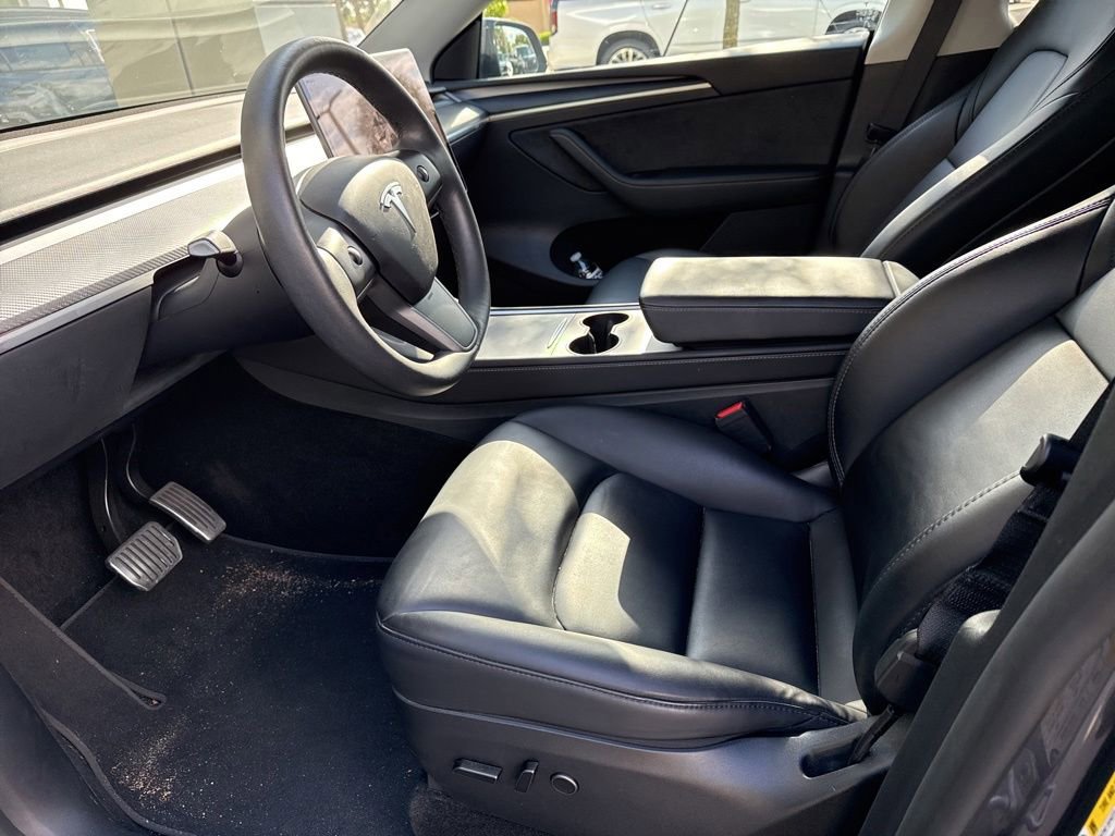 Used 2023 Tesla Model Y Long Range AWD/4WD image 6