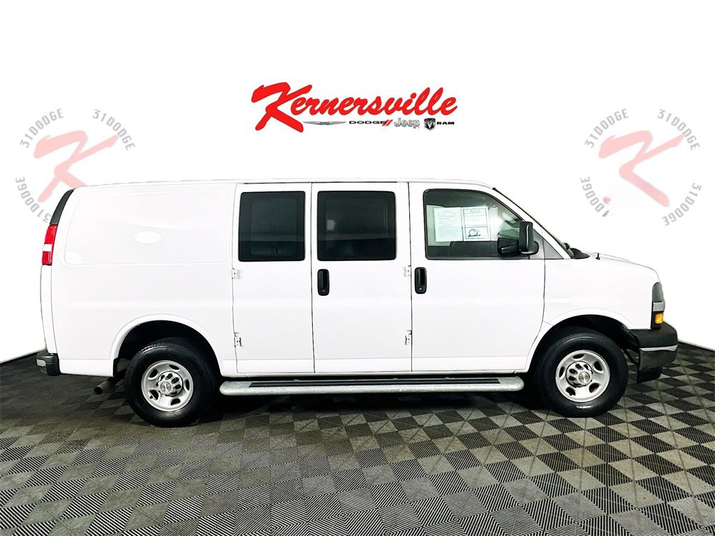 Used 2024 Chevrolet Express 2500 Work Van w/ Driver Convenience Package image 8