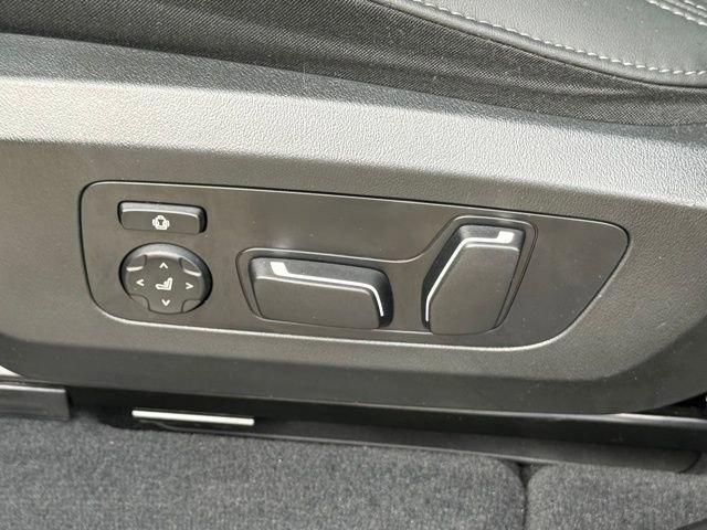 Used 2025 BMW X3 xDrive30i w/ Premium Package image 21