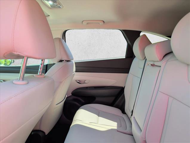 Used 2025 Hyundai Tucson SEL FWD image 17