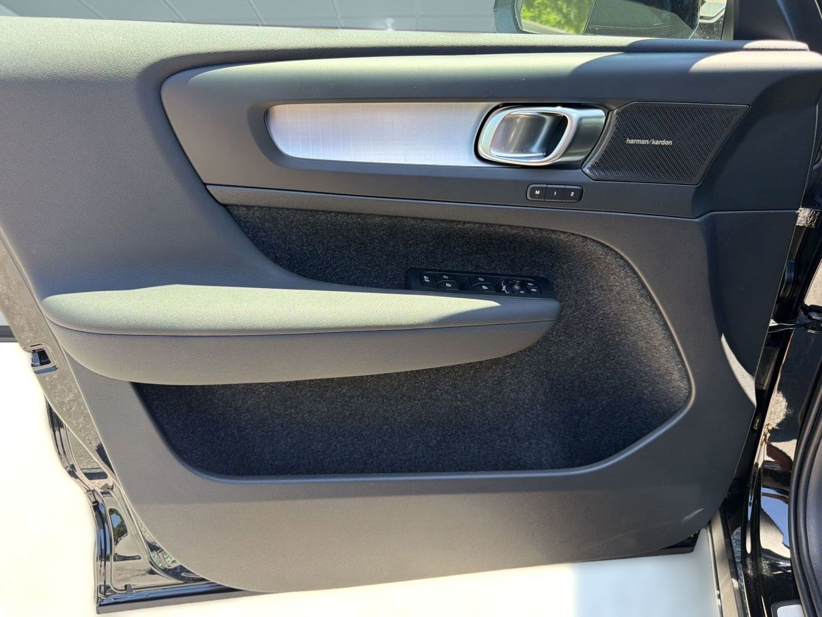 New 2026 Volvo XC40 B5 Ultra w/ Climate Package AWD/4WD image 20