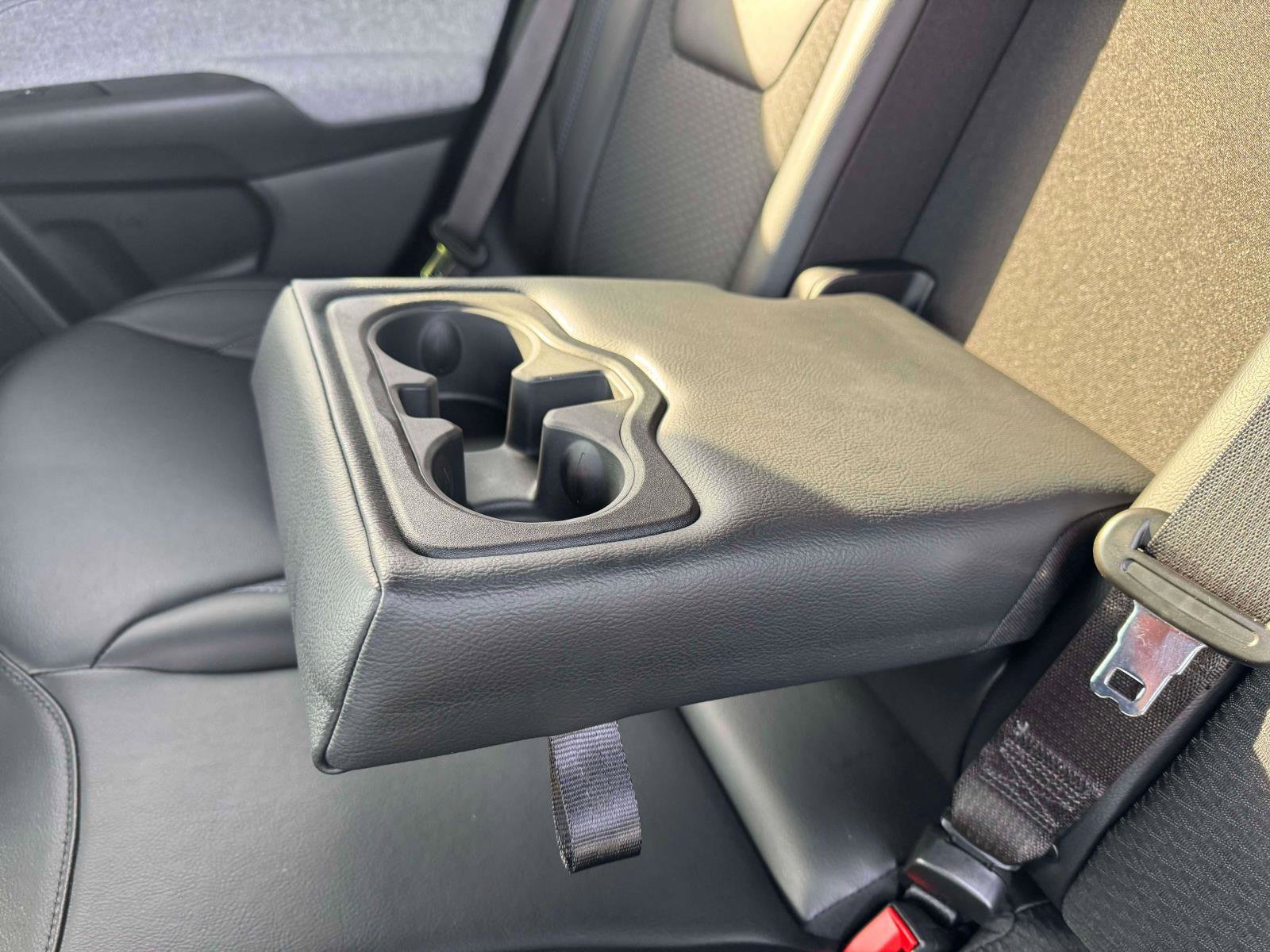 Used 2023 Jeep Compass Latitude w/ Convenience Group image 12