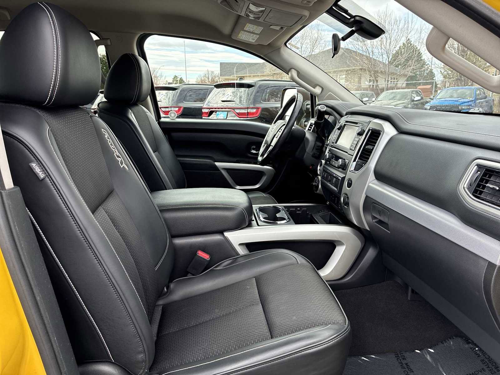 Used 2017 Nissan Titan S image 24