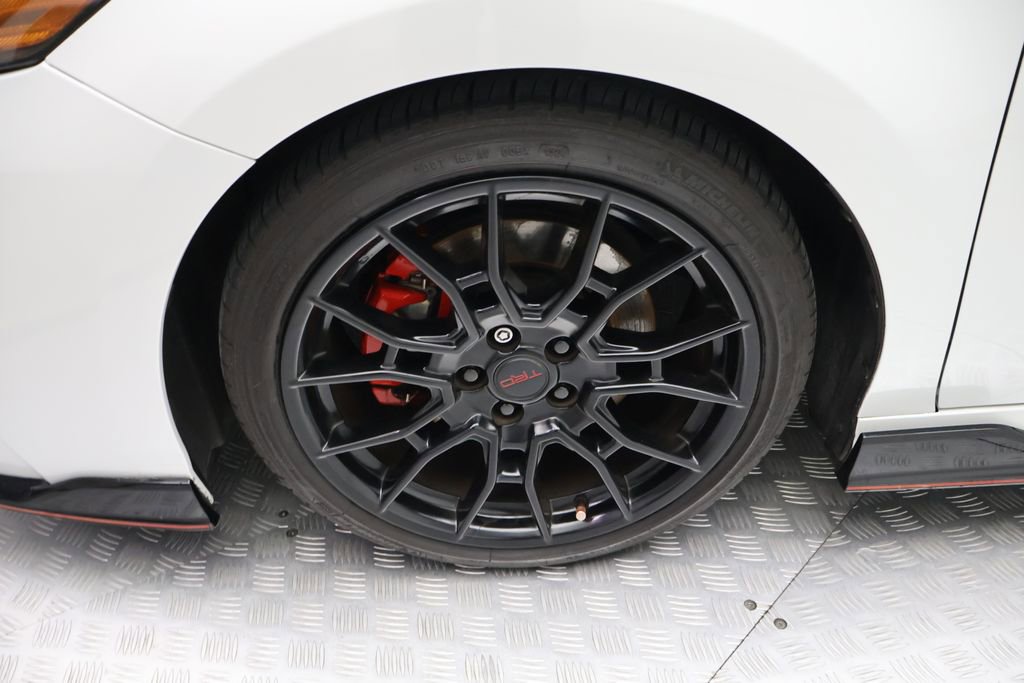 Used 2022 Toyota Camry TRD image 4