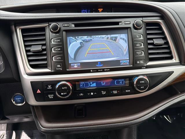 Used 2017 Toyota Highlander Limited Platinum image 20