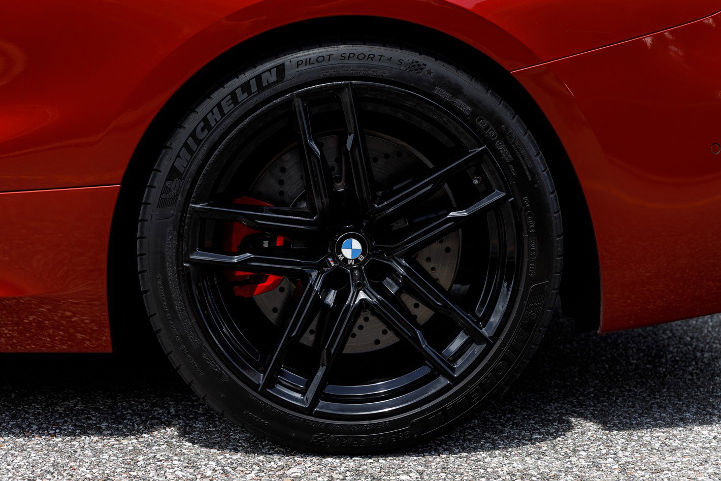 Used 2022 BMW M8 Competition w/ M Carbon Exterior Package image 24