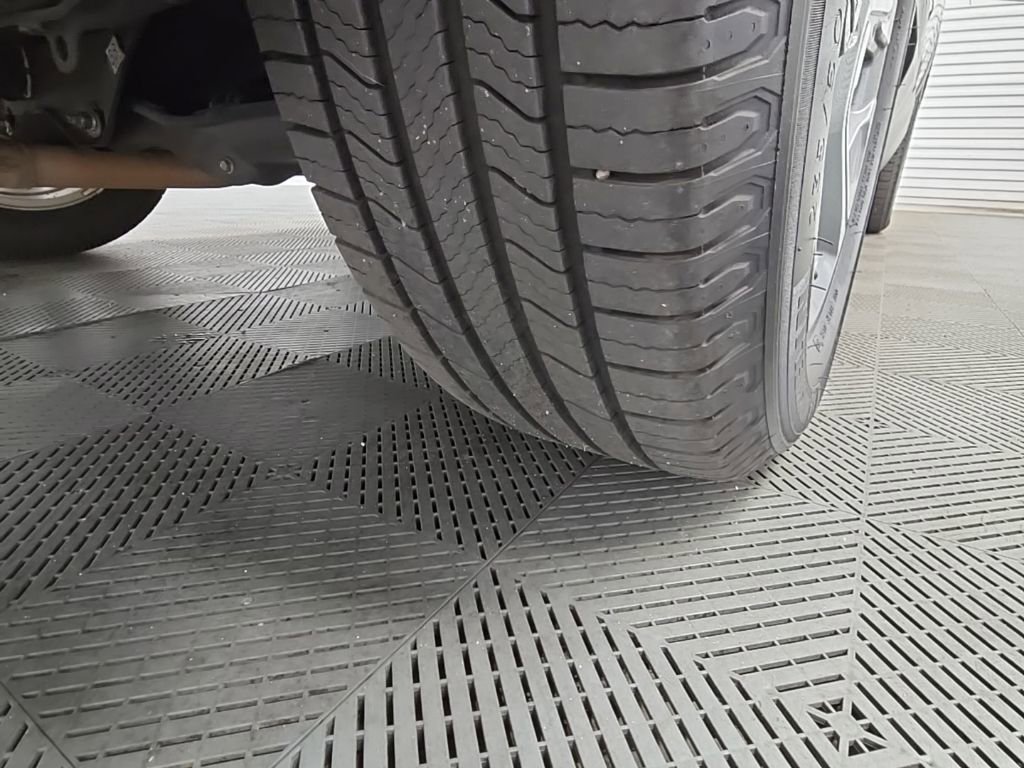 Used 2017 Honda CR-V EX-L image 45