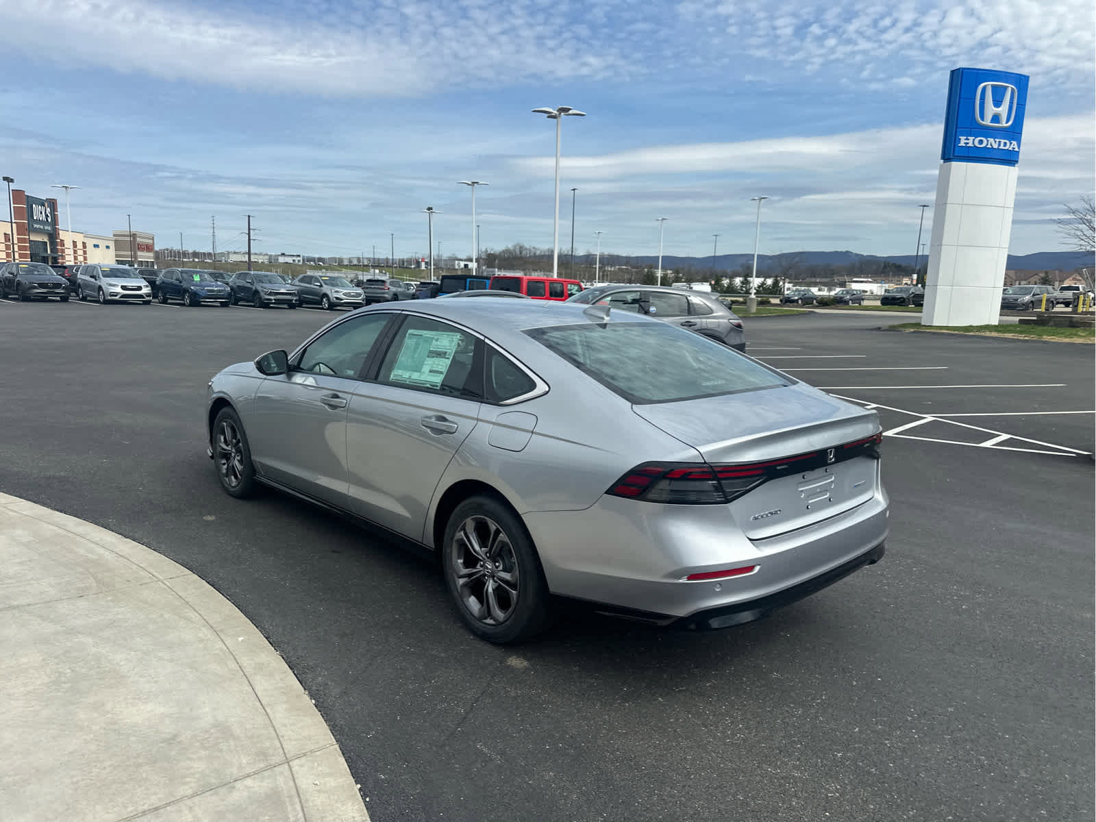 New 2026 Honda Accord EX-L image 6