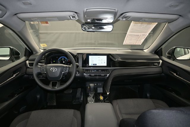 Certified 2025 Toyota Camry LE w/ Convenience Package AWD/4WD image 27