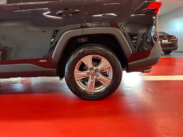 Certified 2025 Toyota RAV4 XLE AWD/4WD image 29