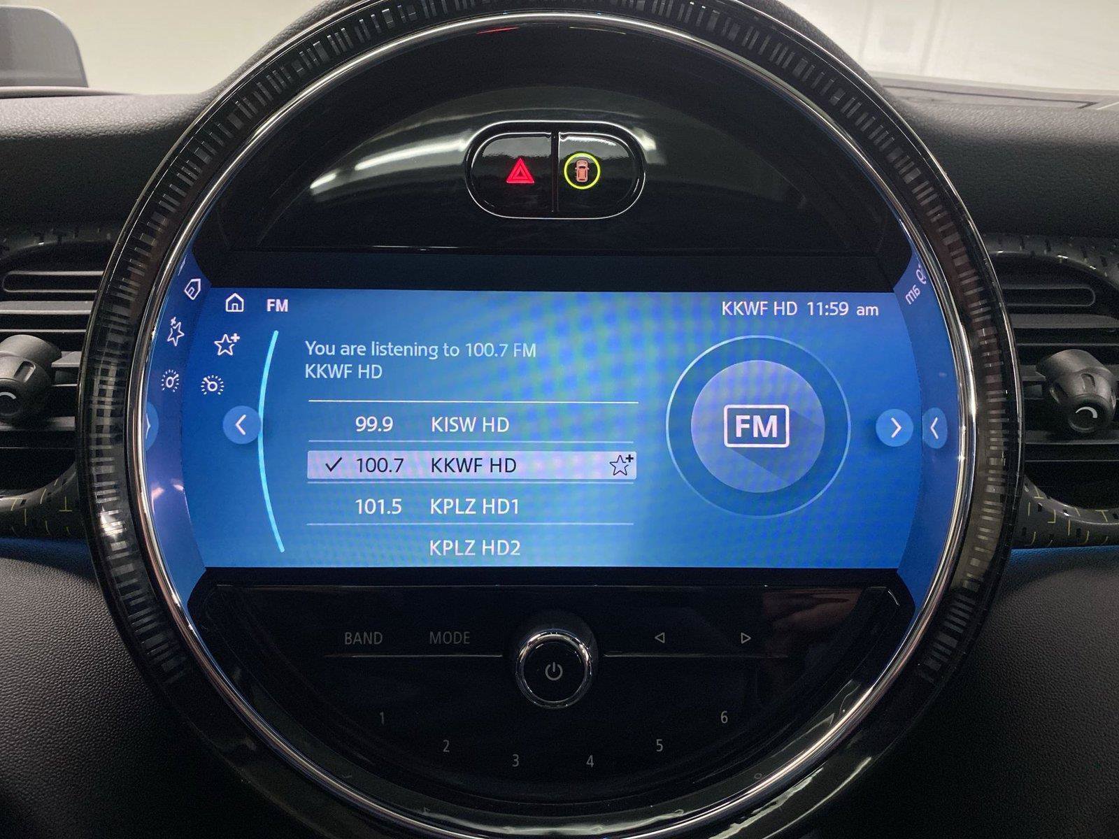Used 2024 MINI Cooper SE FWD image 16