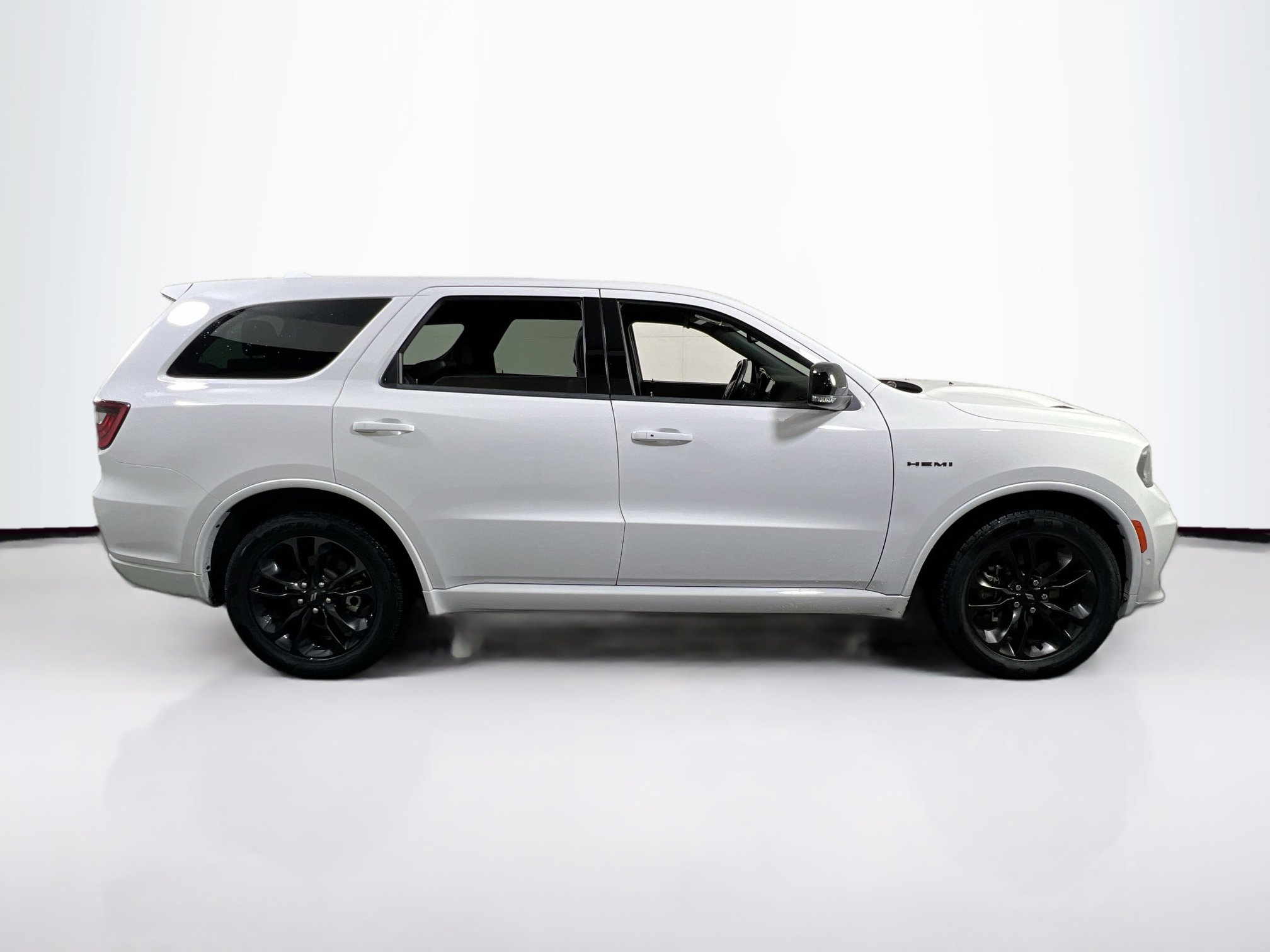 Used 2022 Dodge Durango R/T w/ Blacktop Package image 4