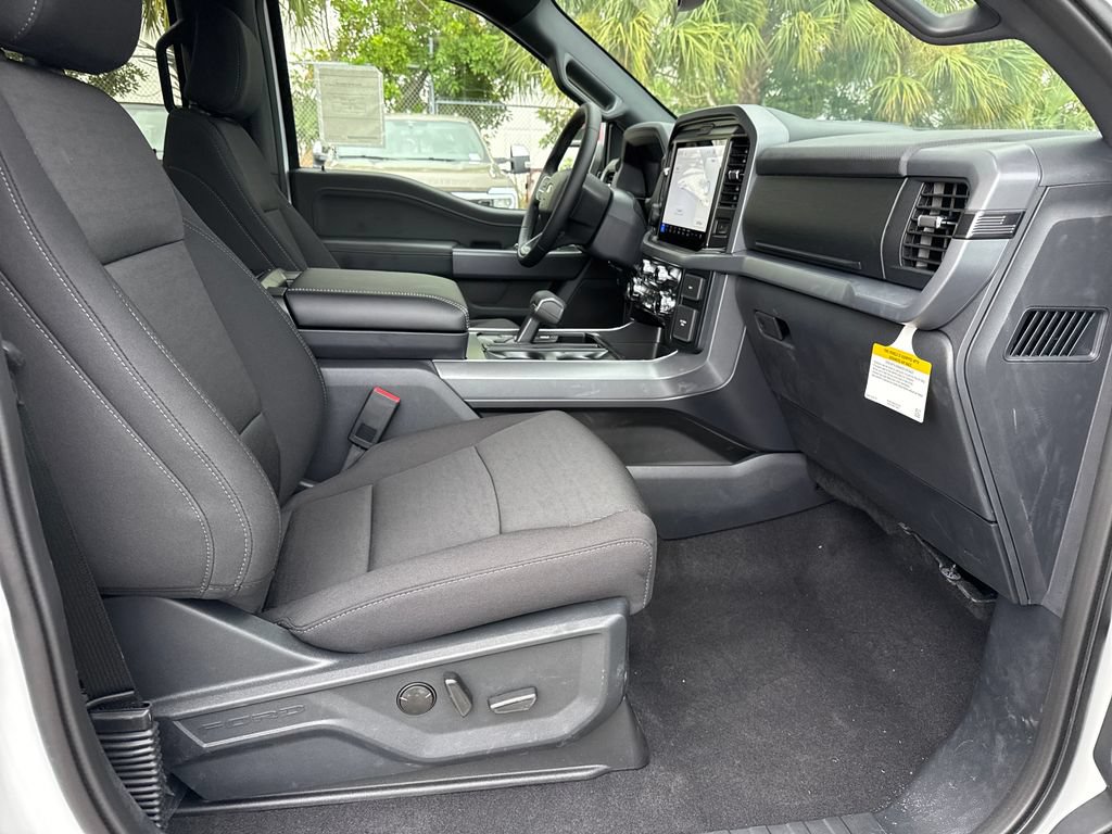New 2026 Ford F150 XLT w/ Equipment Group 302A MID AWD/4WD image 23