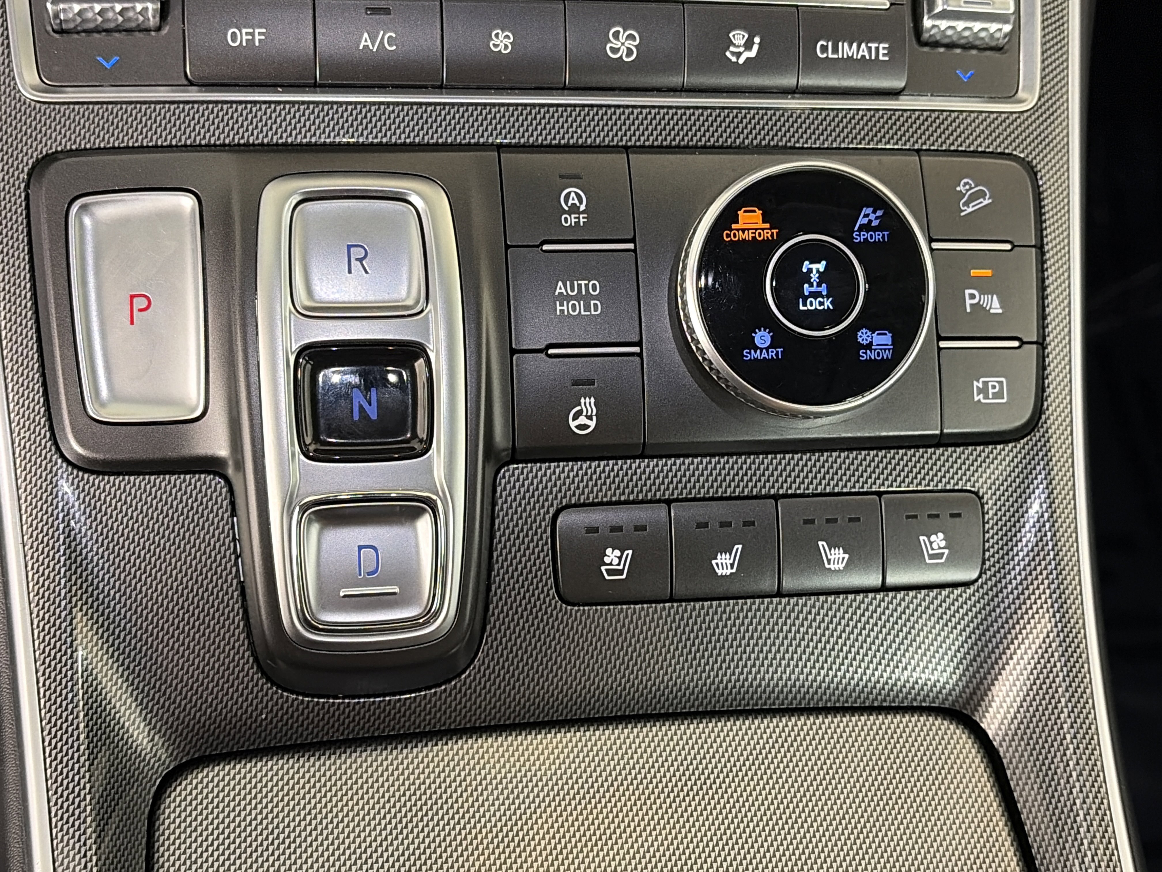 Used 2023 Hyundai Santa Fe Limited w/ Cargo Package image 25